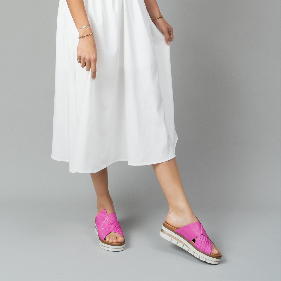 Khloe - Hot Pink - LE SANSA