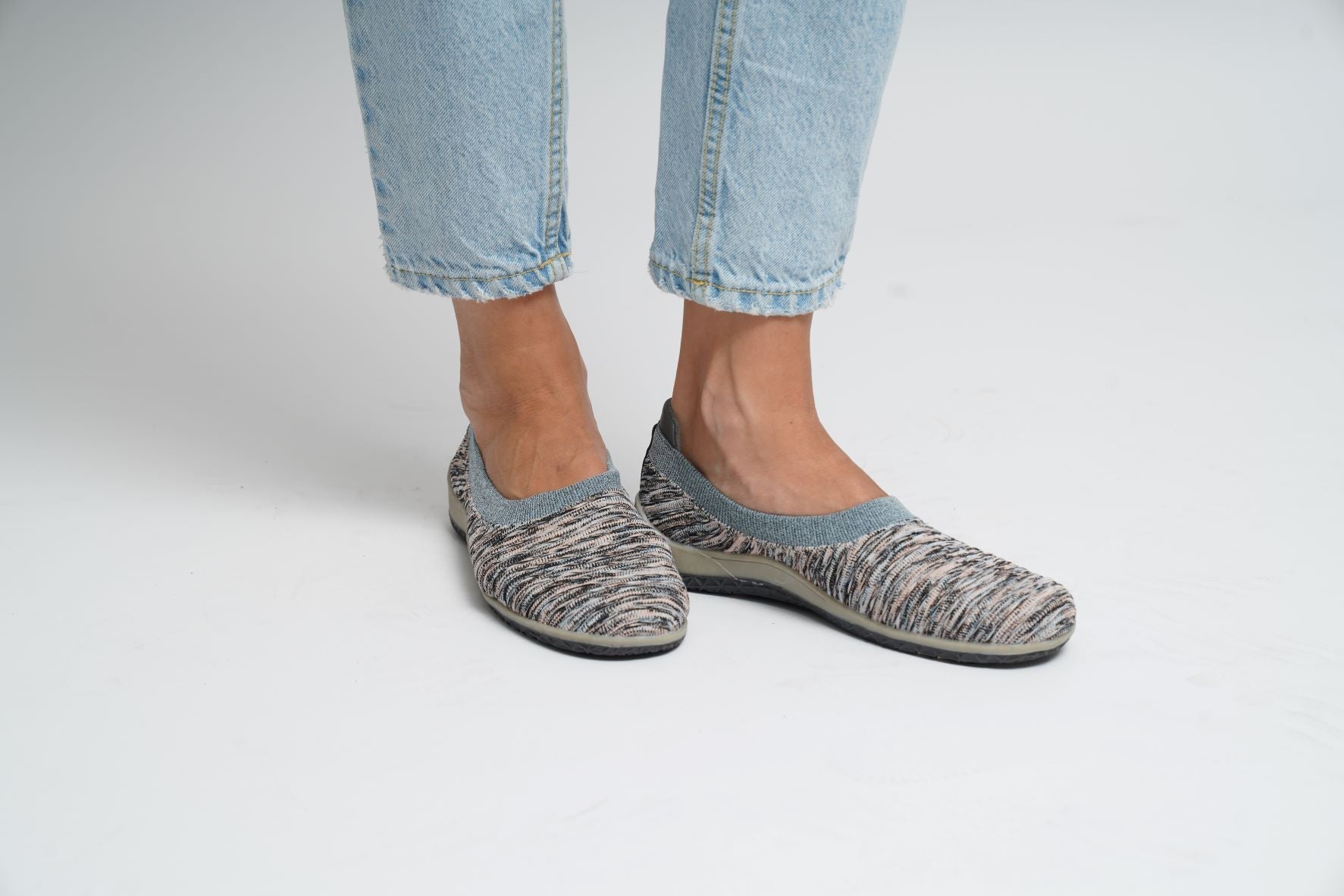 Sam - Grey Pink Multi - CC Resorts