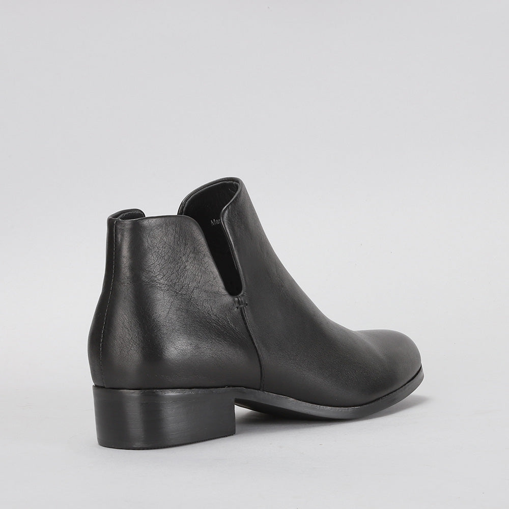 Mara - Black - LE SANSA