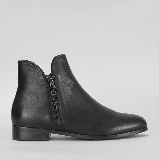 Ming - Black - LE SANSA