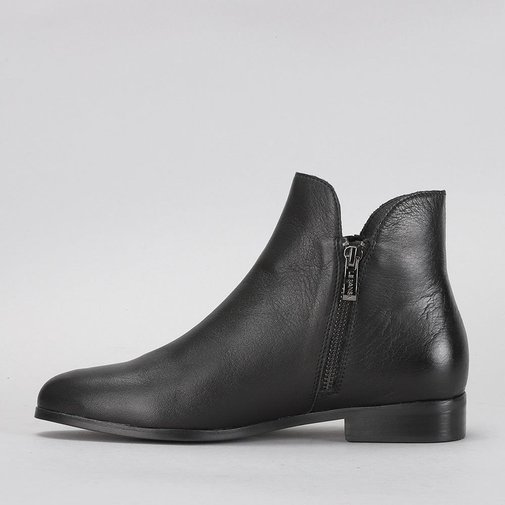 Ming - Black - LE SANSA