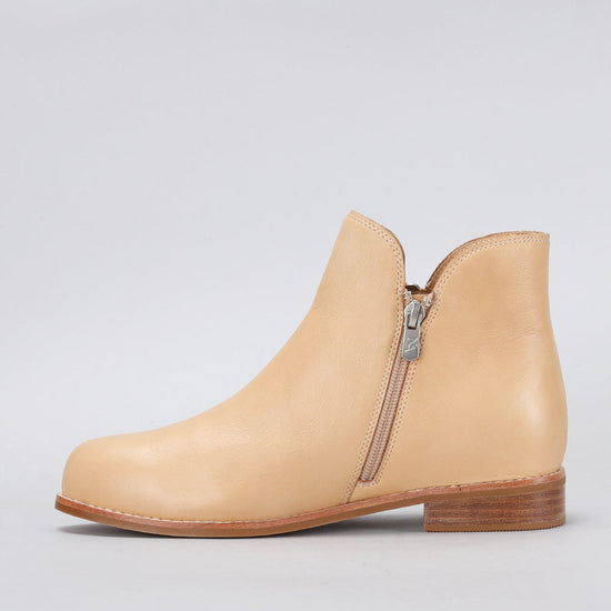 Molly 2.0 - Camel - Naked Arches