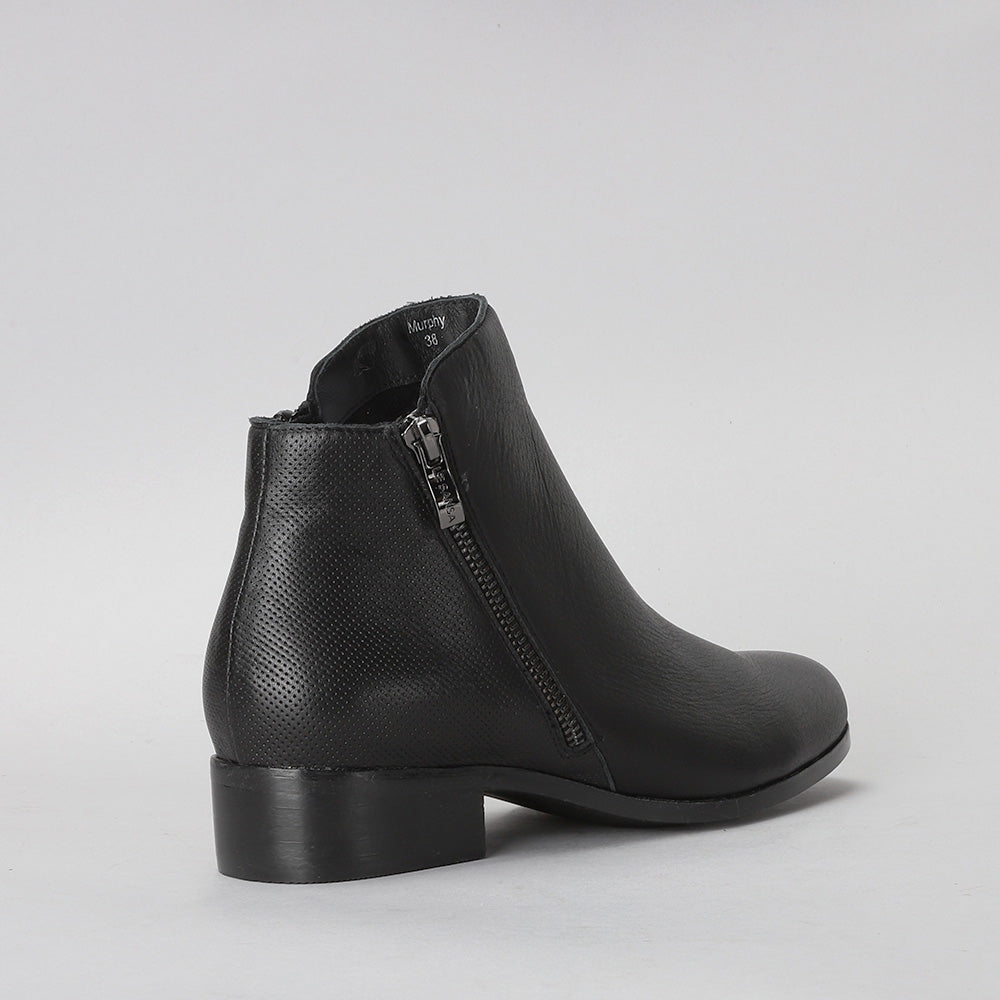 Murphy - Black - LE SANSA