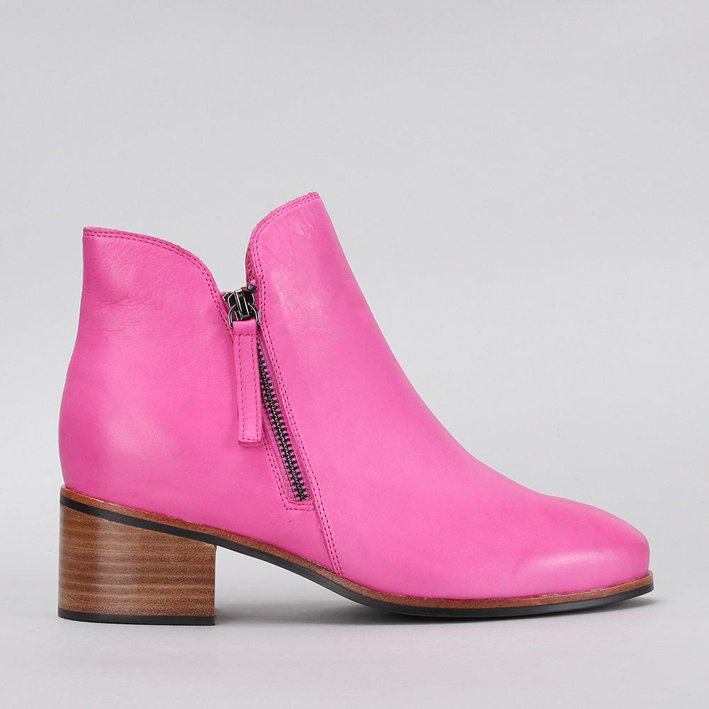 Oxley 2.0 - Hot Pink - Naked Arches