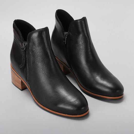 Oxley 2.0 - Black - Naked Arches