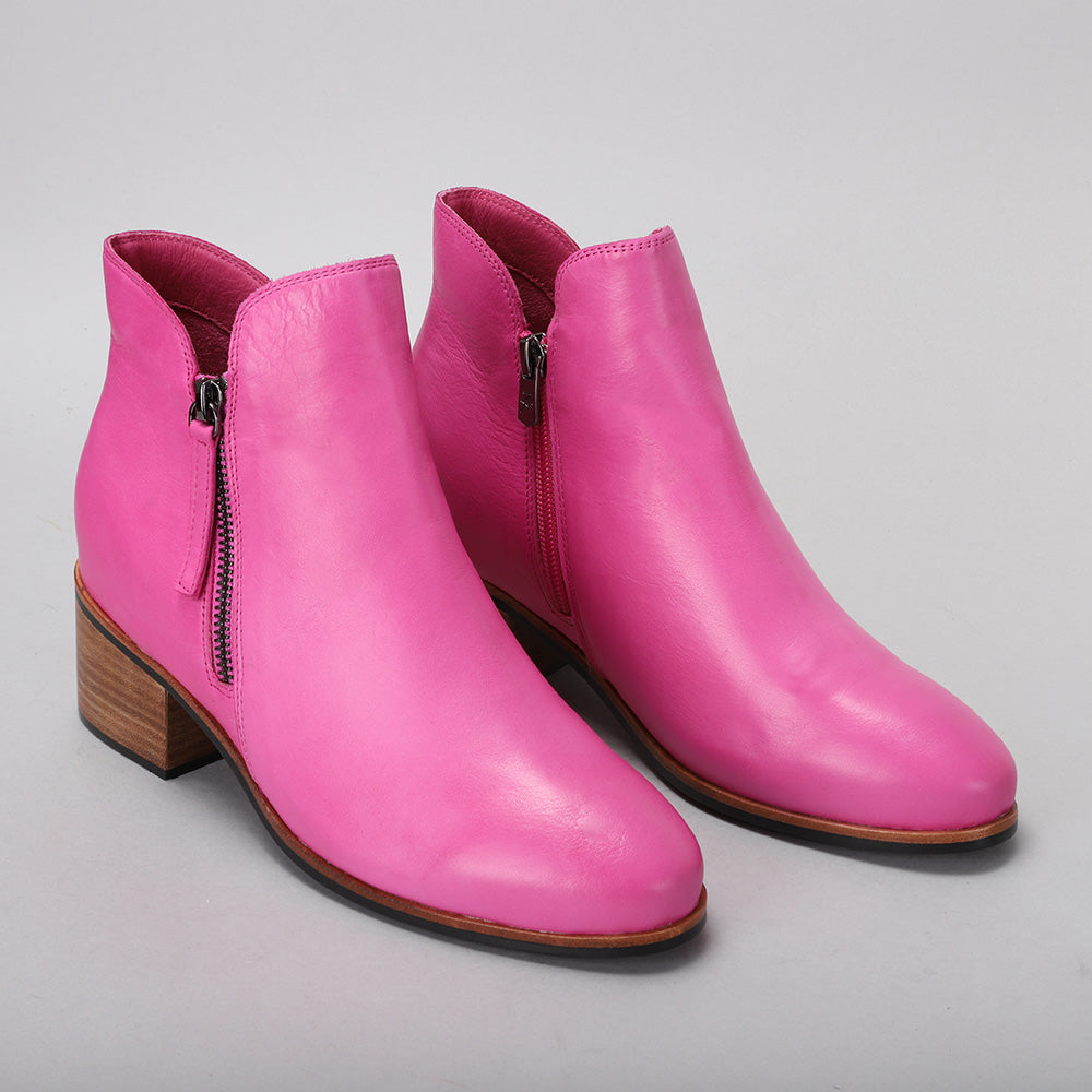 Oxley 2.0 - Hot Pink - Naked Arches