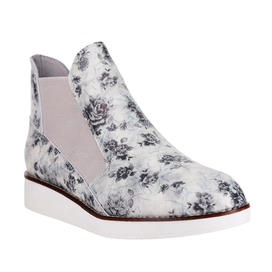 RALLY - White Floral - LE SANSA