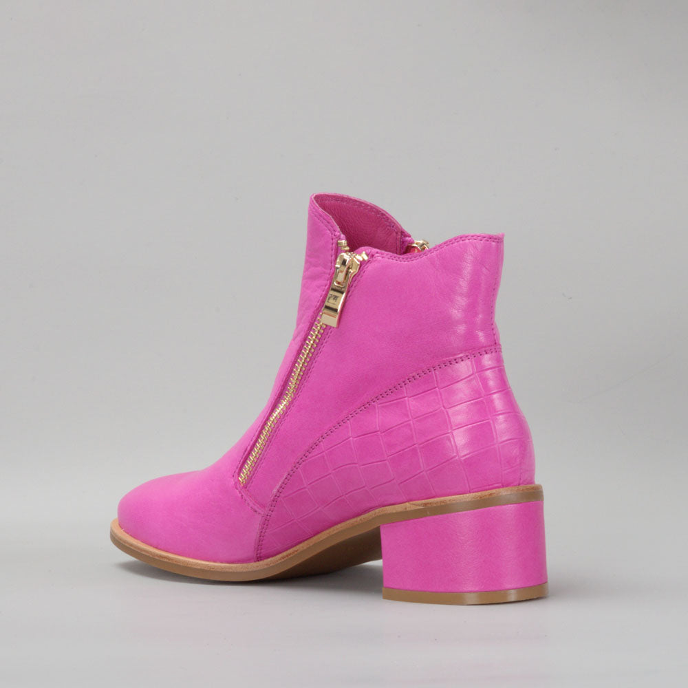 Refine - Hot Pink - LE SANSA