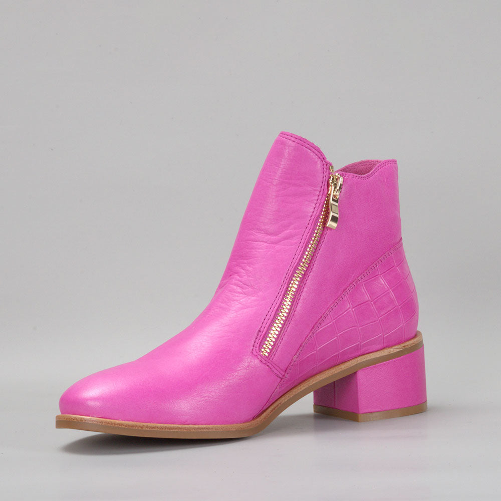 Refine - Hot Pink - LE SANSA