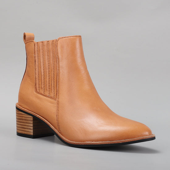 Rusty - Tan - LE SANSA