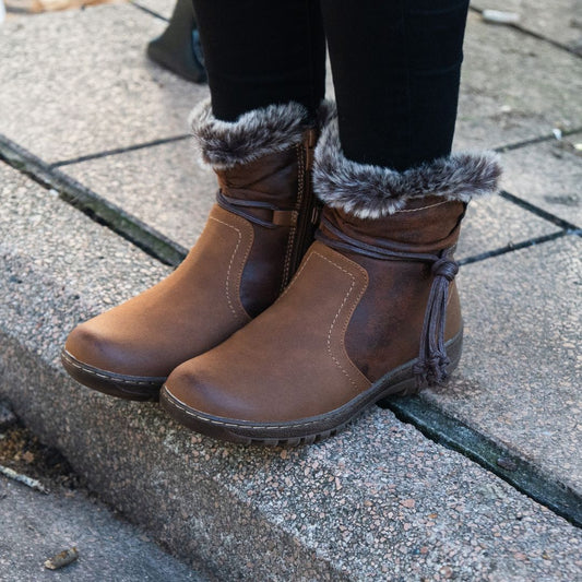 Gemma - Brown - CC Resorts