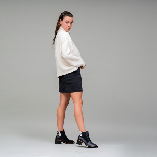 Refresh - Black Croc/Snow Pony - LE SANSA