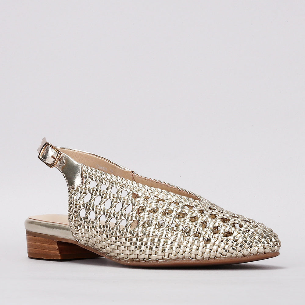 Camila - Light Gold - LE SANSA