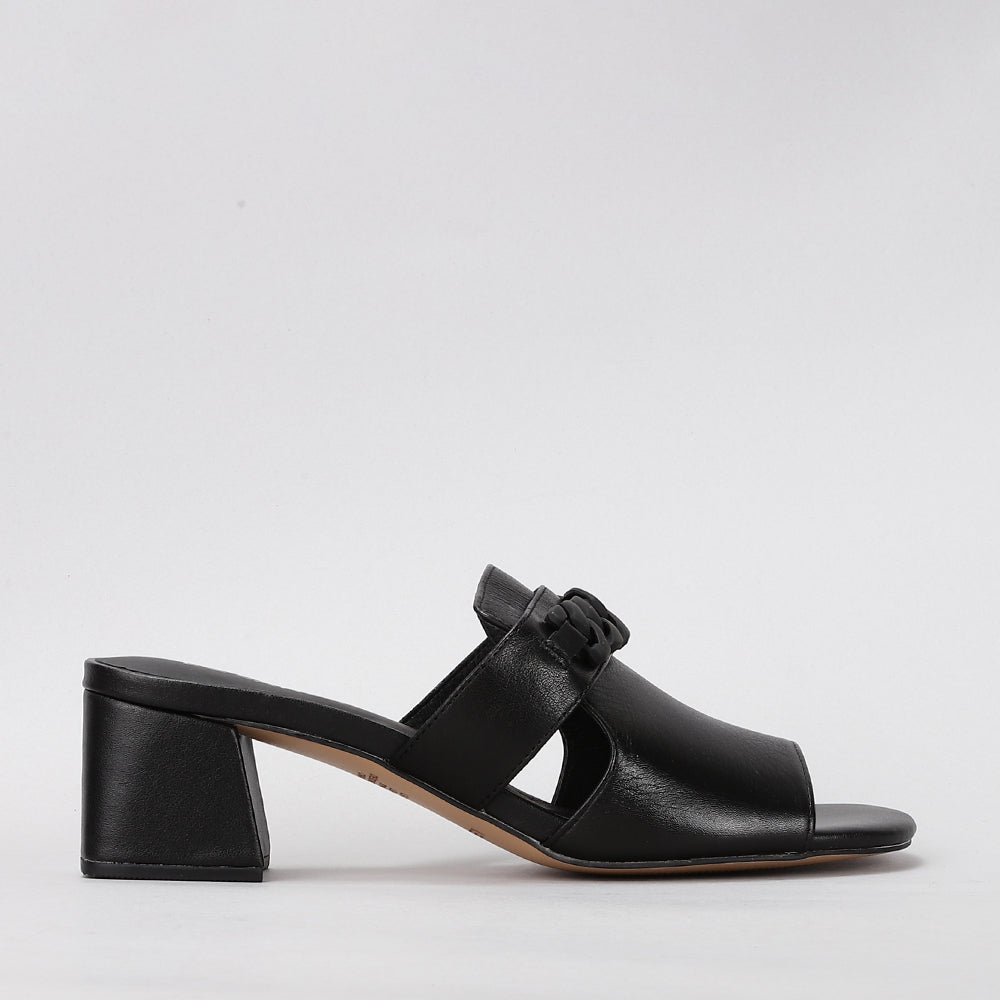 Grail - Black - LE SANSA