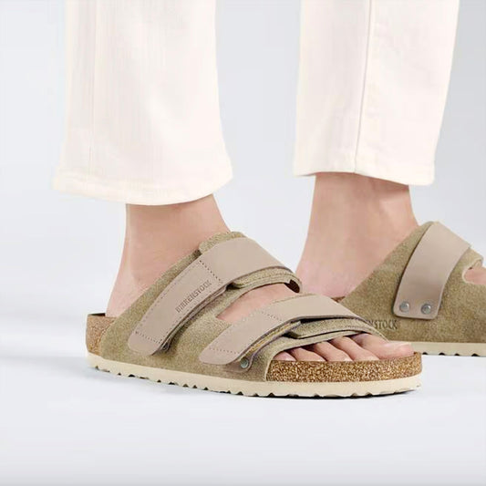 BIRKENSTOCK - UJI 1025690 - TAUPE SUEDE/NUBUCK