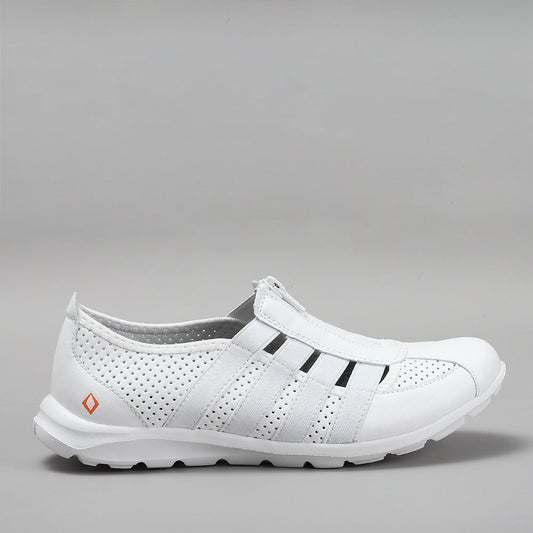 Christine - White - CC Resorts