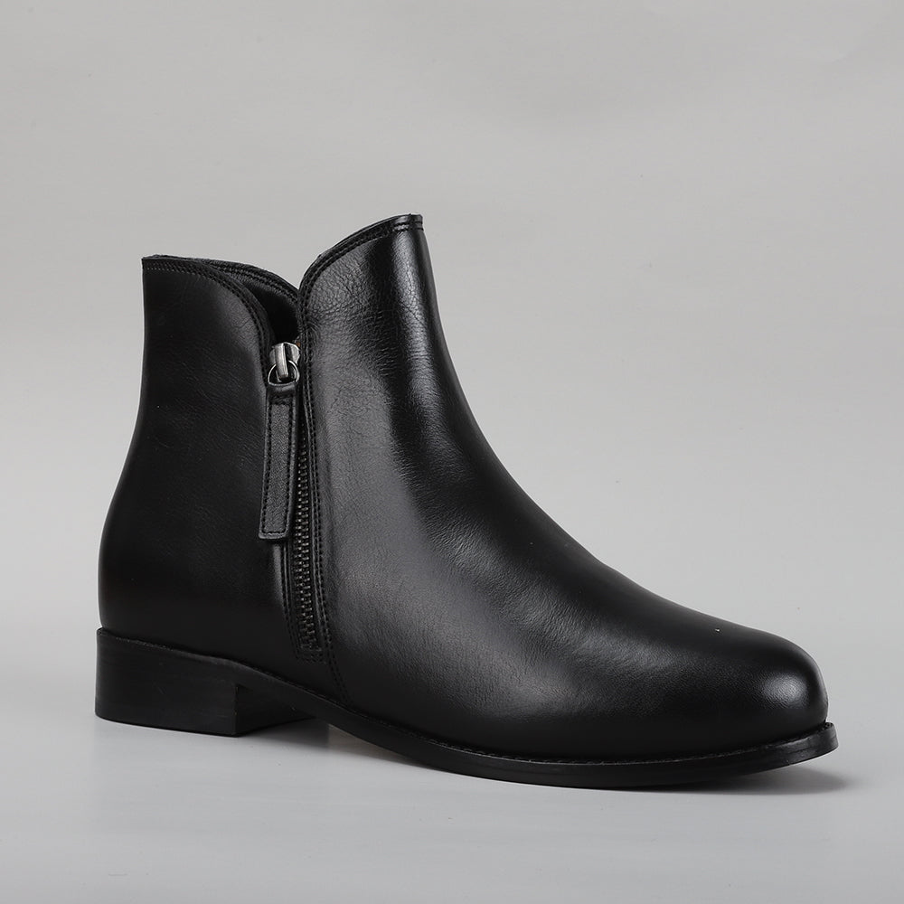 Molly Boot - Black - LE SANSA