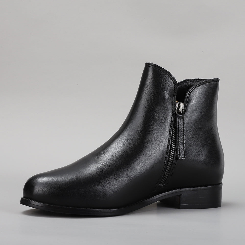 Molly Boot - Black - LE SANSA