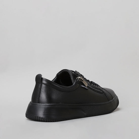 Nelly Black Back