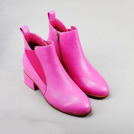 Oxara - Hot Pink - Naked Arches