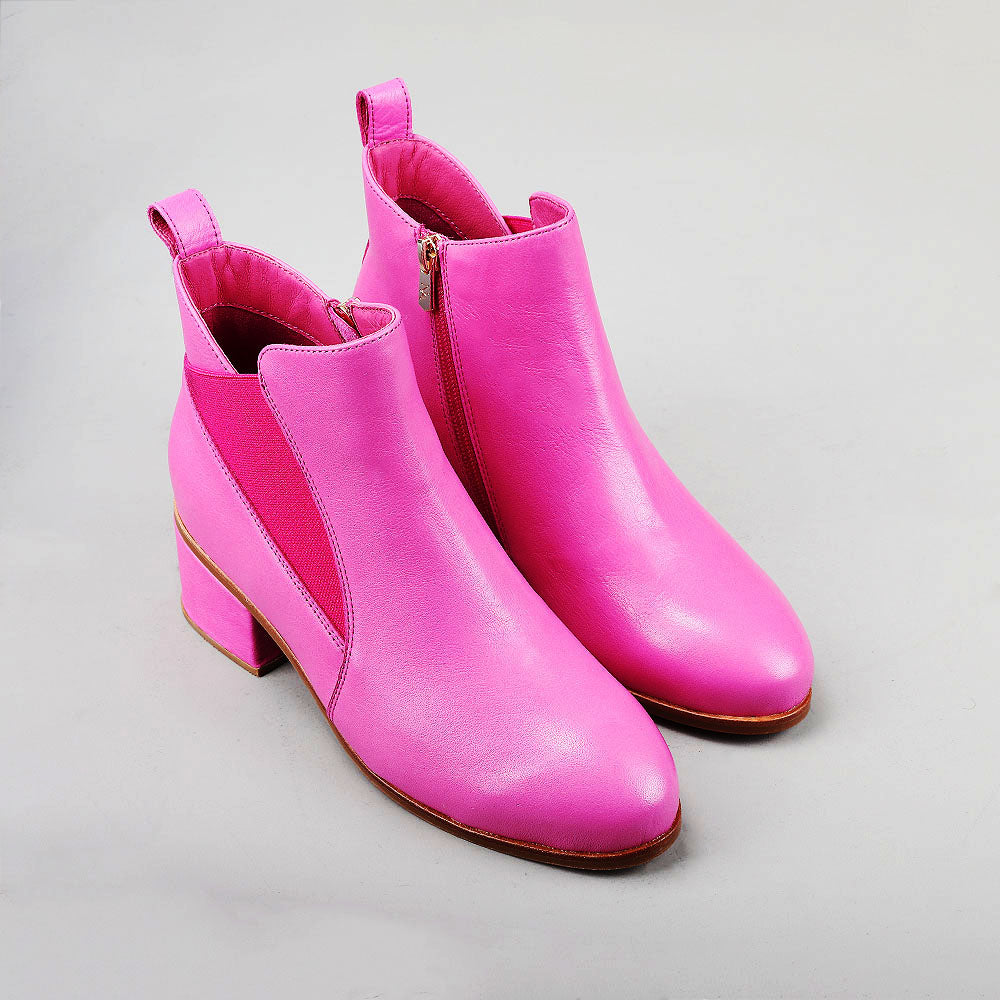 Oxara - Hot Pink - Naked Arches