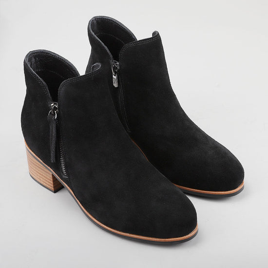 Oxley 2.0 - Black Suede - Naked Arches