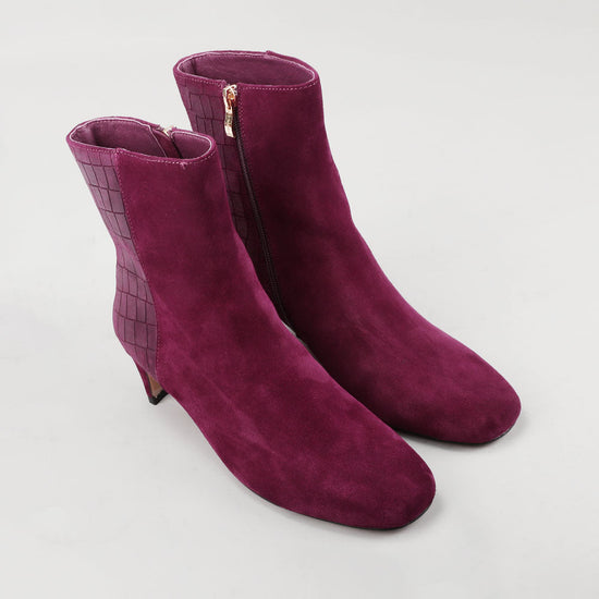 Vesper - Burgundy Suede - Le Sansa